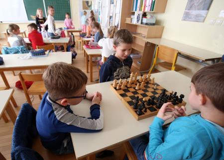 UČENCI V POŠ GRAHOVO 05 FOTO LJUBO VUKELIČ